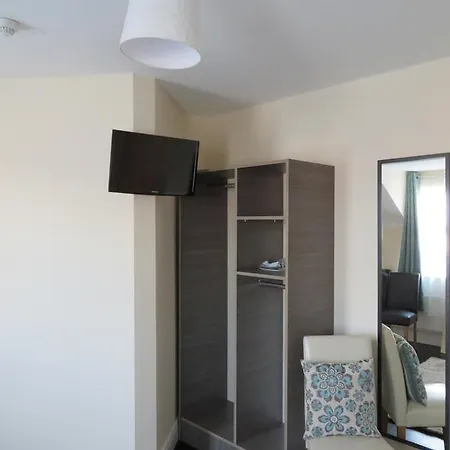 Bed and breakfast Castleview House Trim