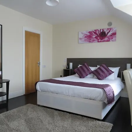 Castleview House Trim