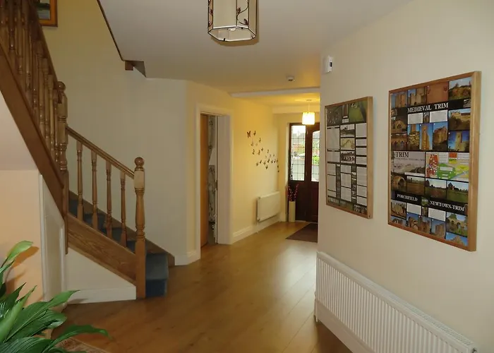 Castleview House Oda ve Kahvaltı Trim